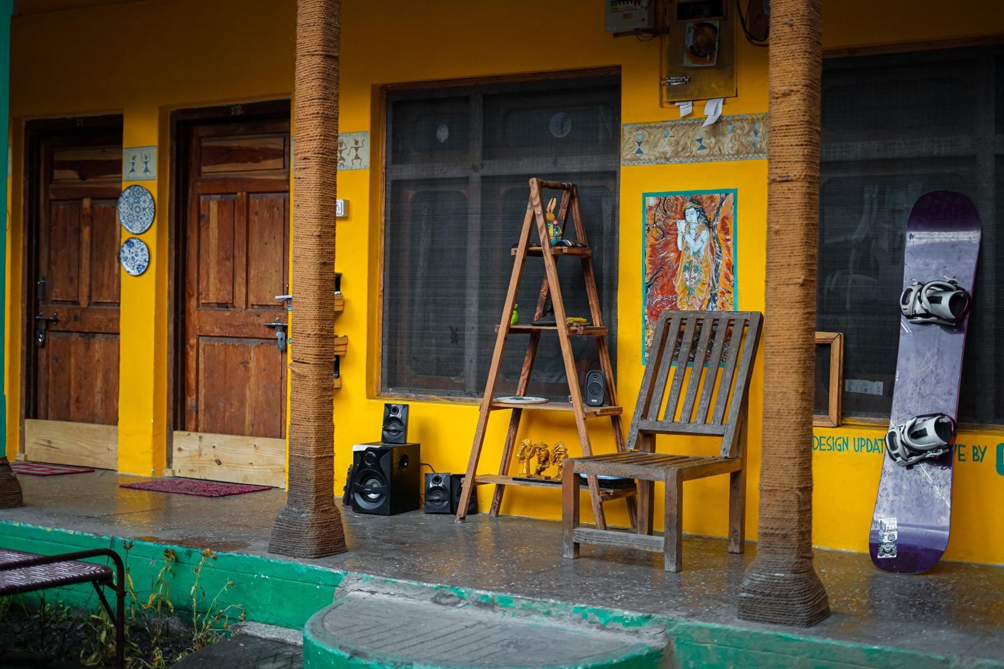 Yaarana Stay & Cafe, Vashisht, Manali Kültér fotó