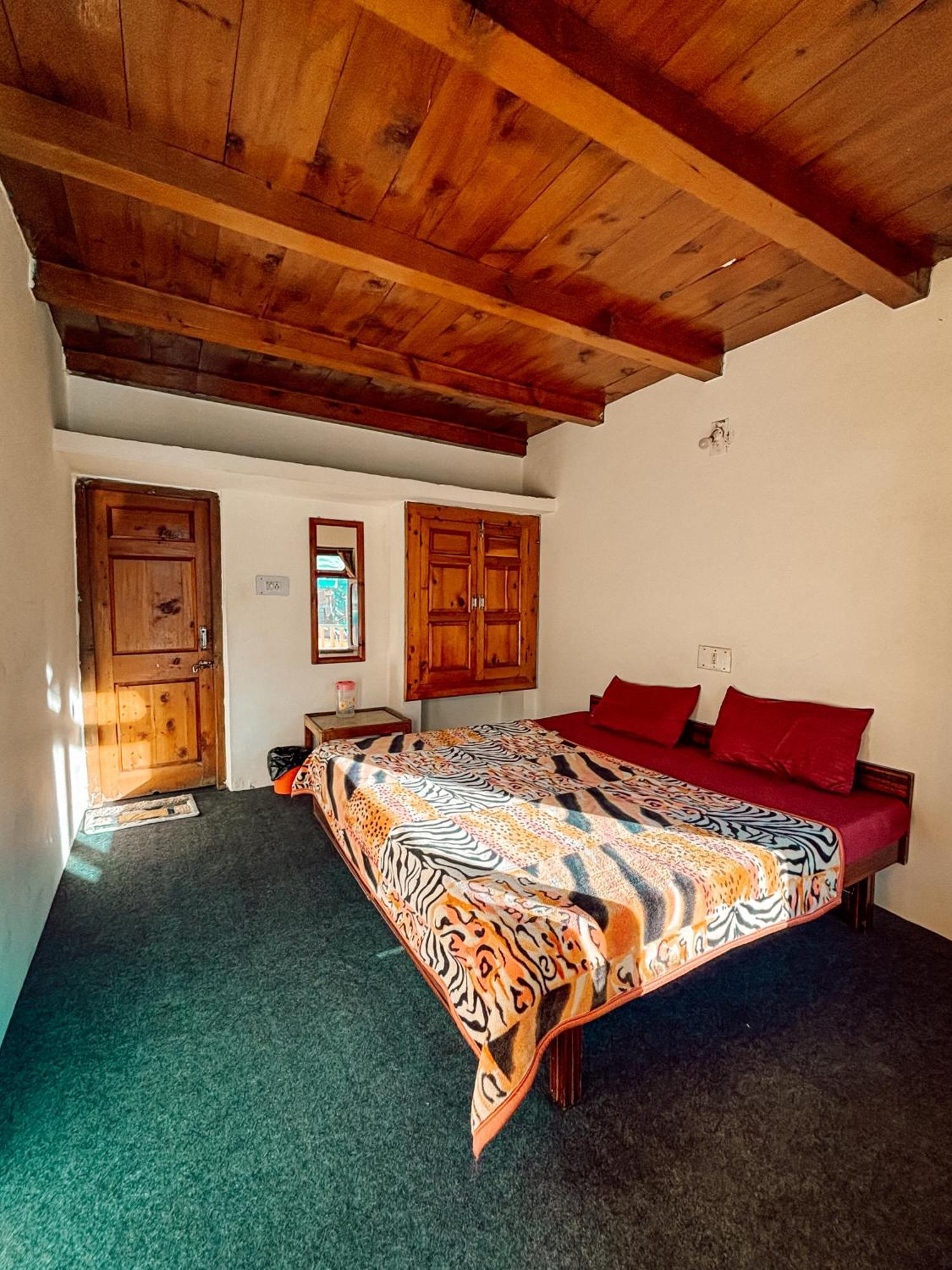 Yaarana Stay & Cafe, Vashisht, Manali Kültér fotó