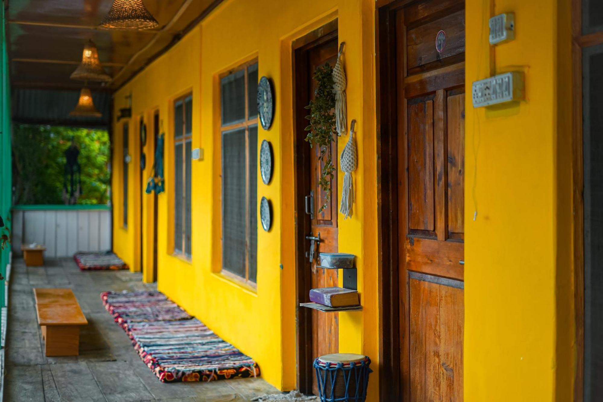 Yaarana Stay & Cafe, Vashisht, Manali Kültér fotó